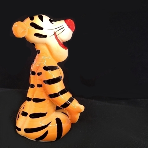 Vintage 1960's Tigger Winnie the pooh ceramic porcelain figurine - Picture 6 of 6